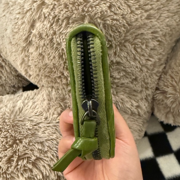 Bottega Veneta Lambskin Intrecciato Zip Around Wallet - Green - Picture 5 of 9
